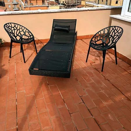 Apartament Casetta Sole, Superattico Con Terrazzo Vicino San Pietro, New